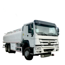 Sinotruck Howo 336hp 371hp fuel / petrol /oil tanker truck 4x2 6x4 8x4 10 wheeler